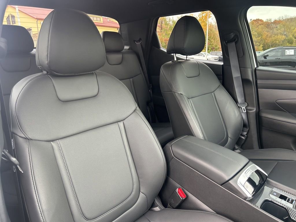 Used 2025 Hyundai Santa Cruz SEL image 45