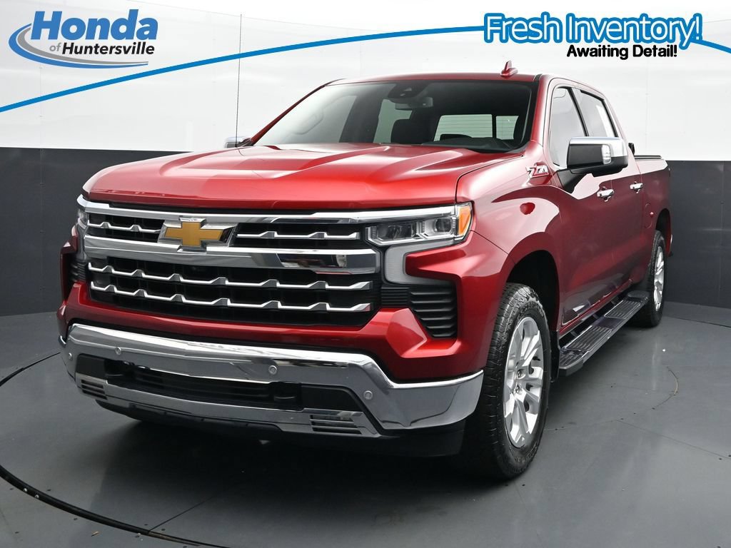 Used 2023 Chevrolet Silverado 1500 LTZ AWD/4WD image 3