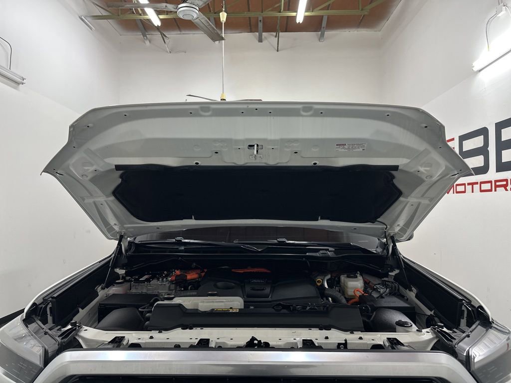 Used 2023 Toyota Tundra Limited image 5