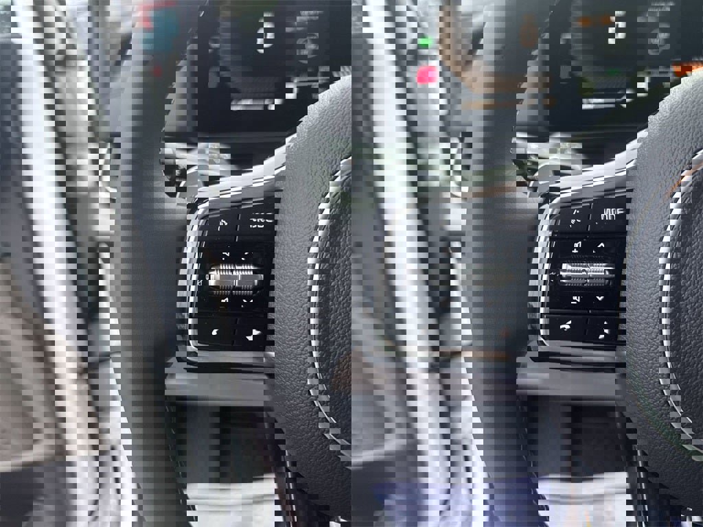 New 2026 Kia Carnival LXS image 18