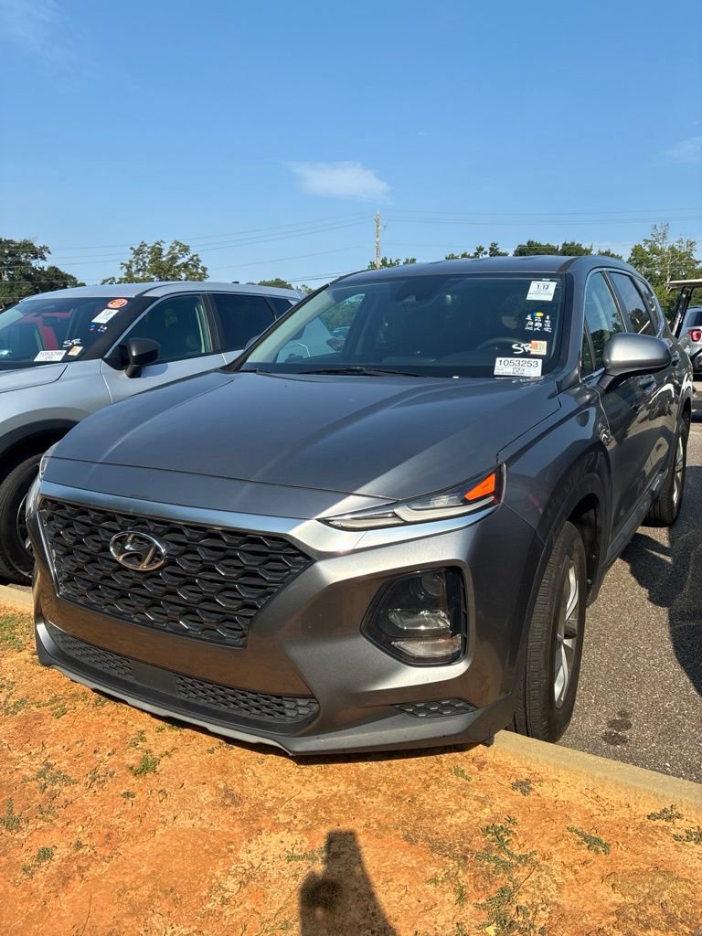 Used 2020 Hyundai Santa Fe SE AWD/4WD image 1
