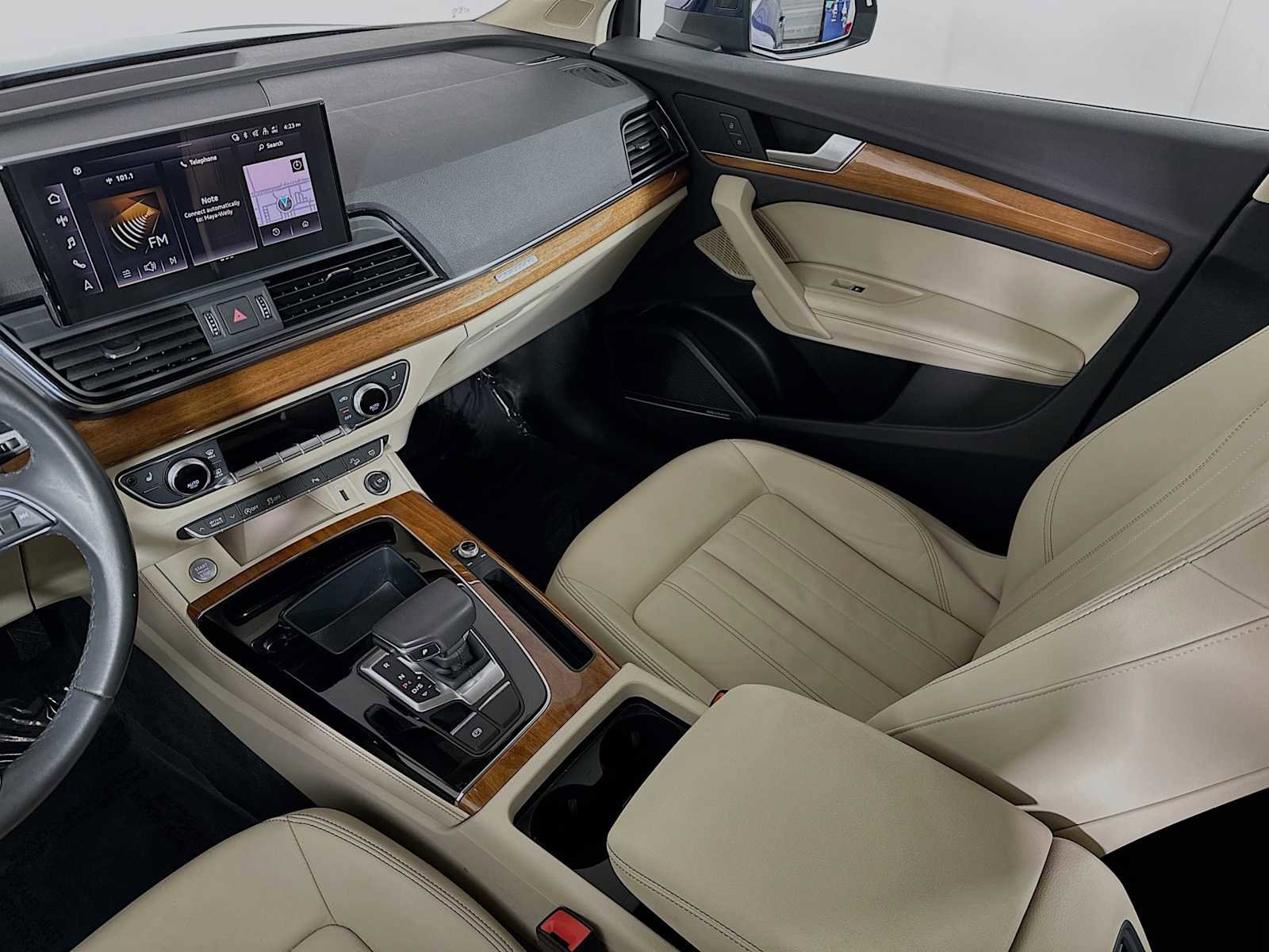 Certified 2023 Audi Q5 2.0T Premium Plus w/ Premium Plus Package image 22