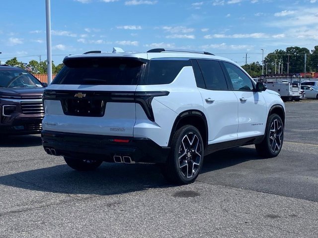 New 2026 Chevrolet Traverse High Country w/ LPO, Floor Liner Package image 4