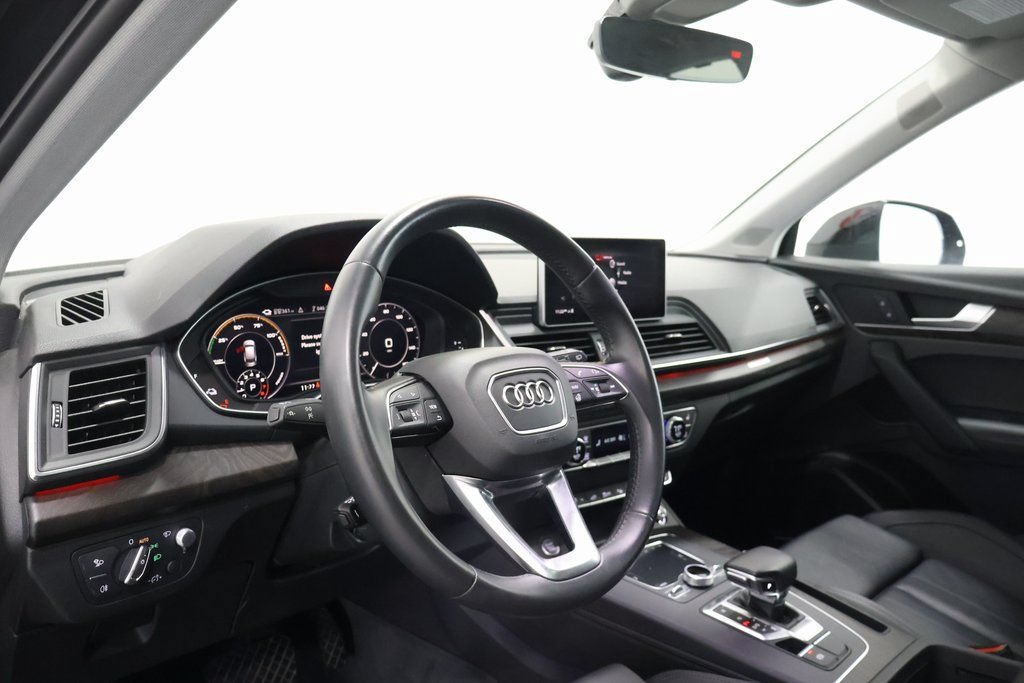 Used 2020 Audi Q5 e Prestige w/ Prestige Package AWD/4WD image 15