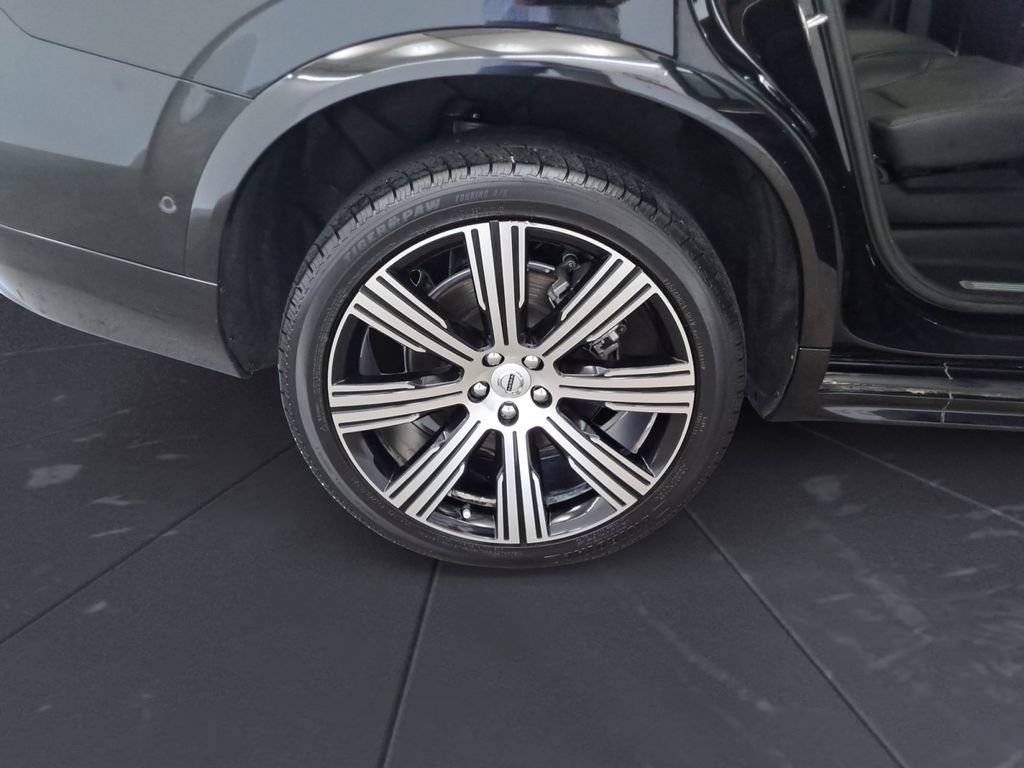 Used 2023 Volvo XC90 T8 Plus AWD/4WD image 32