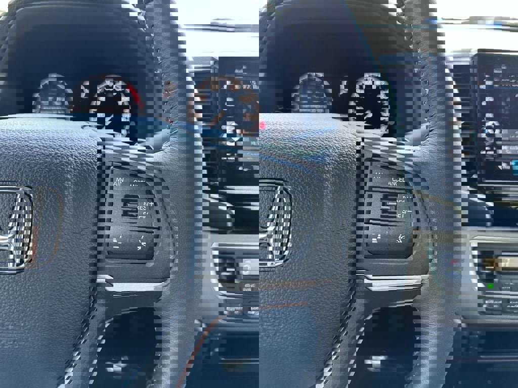 Used 2025 Honda Ridgeline RTL image 32