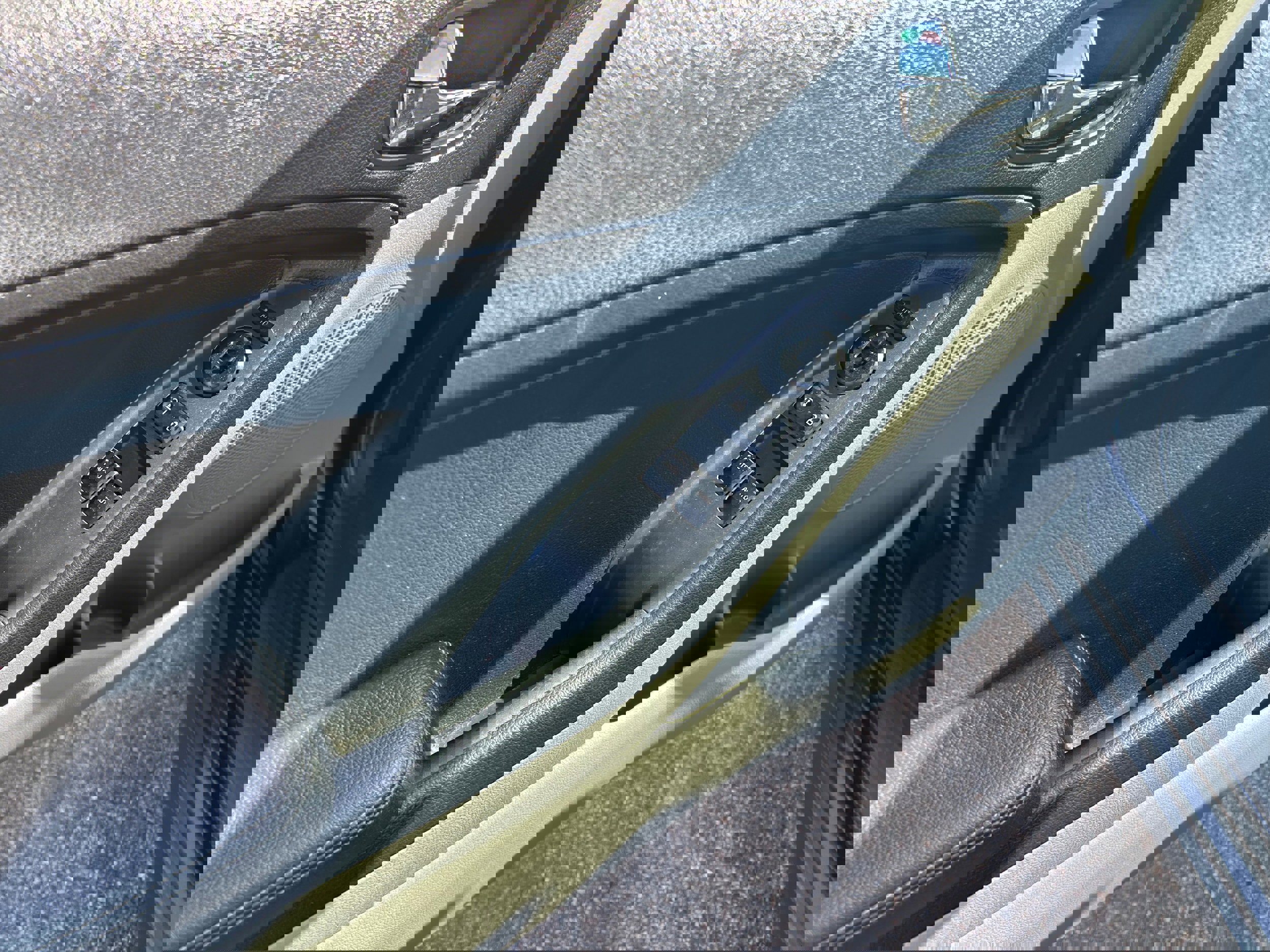 Used 2015 Kia Forte Koup EX image 5