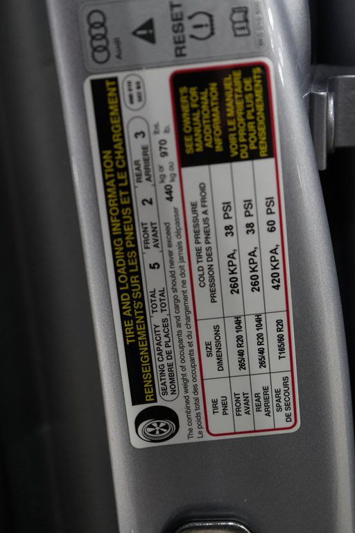 Used 2024 Audi A8 L 3.0T w/ Executive Package AWD/4WD image 34