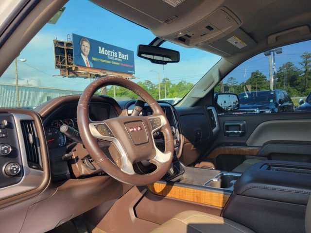 Used 2017 GMC Sierra 1500 SLT w/ SLT Premium Package AWD/4WD image 11