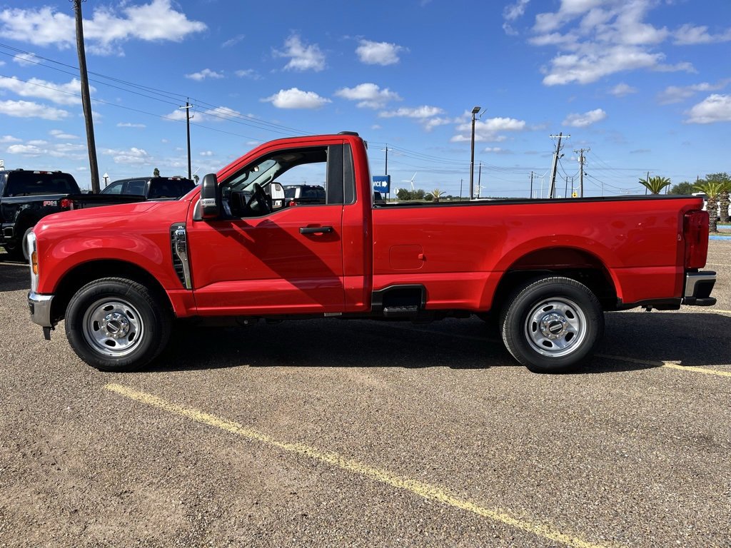 New 2026 Ford F350 XL w/ XL Chrome Package image 4