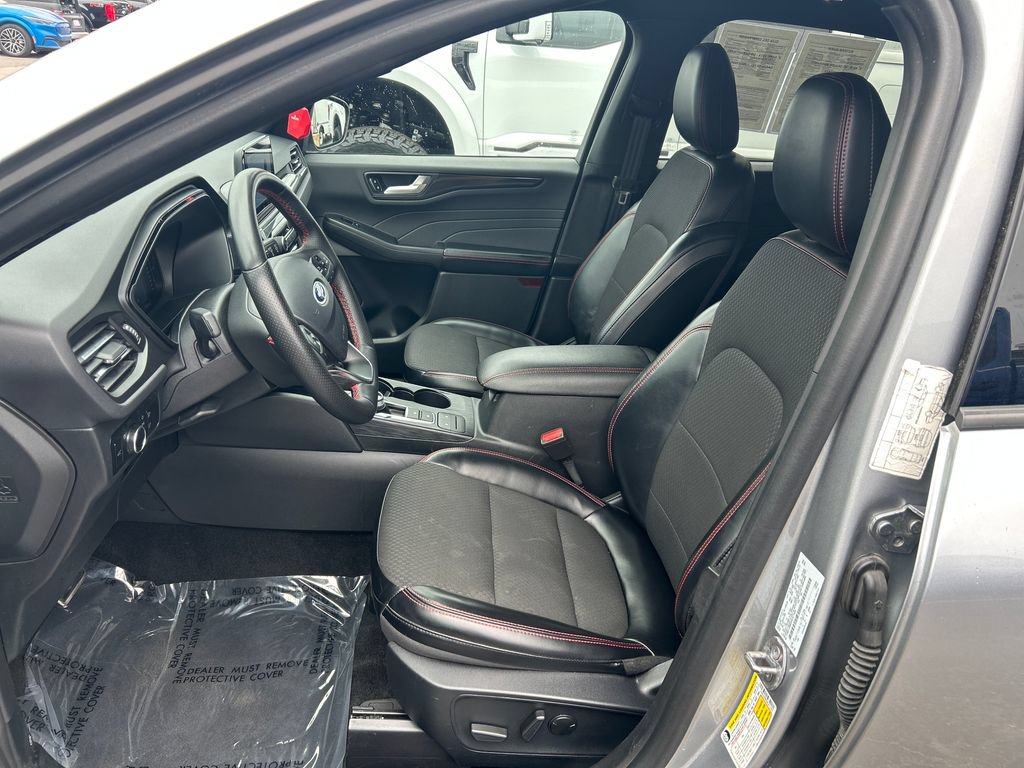 Used 2024 Ford Escape ST-Line AWD/4WD image 11