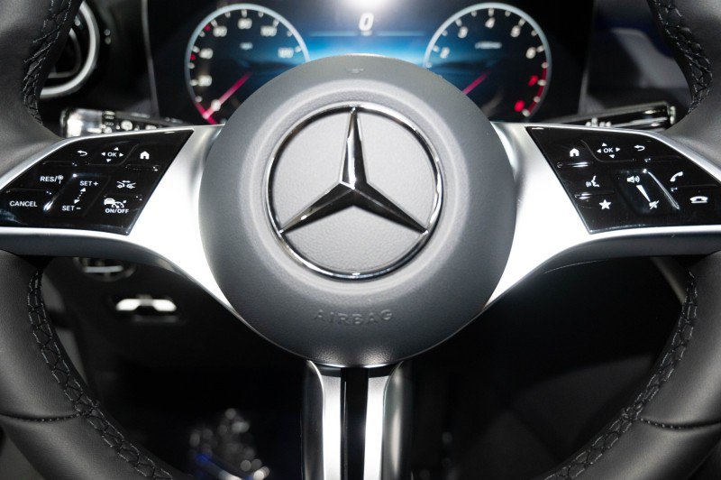 New 2027 Mercedes-Benz GLC 300 image 23