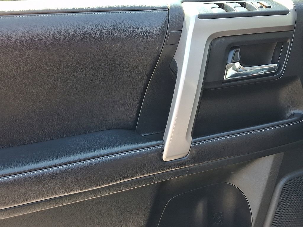 Used 2019 Toyota 4Runner SR5 Premium AWD/4WD image 13