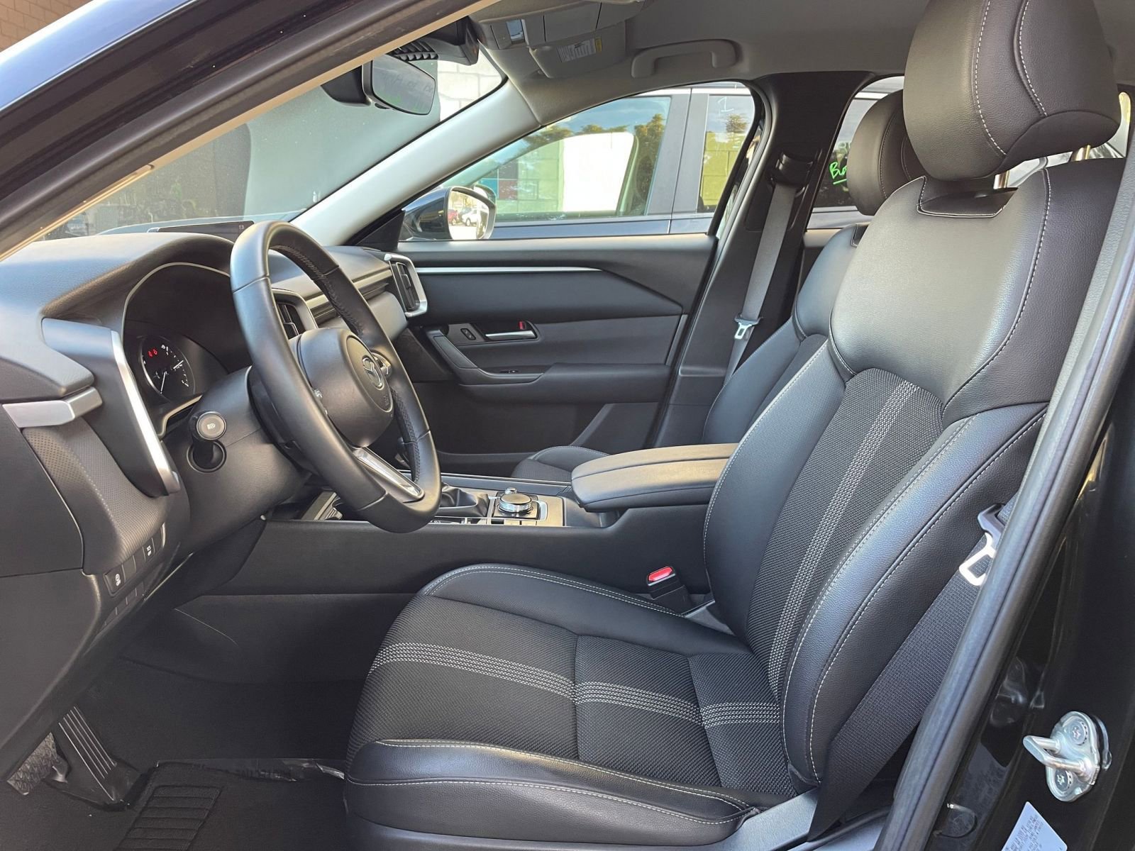 Used 2025 MAZDA CX-50 AWD 2.5 S w/ Select Package image 27