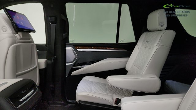 Used 2026 Cadillac Escalade Platinum Sport w/ LPO, ONYX Package AWD/4WD image 50