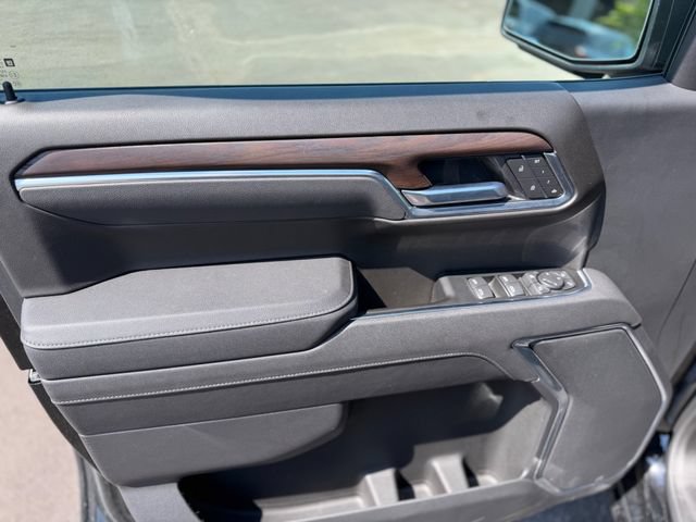 Used 2026 GMC Sierra 1500 SLT RWD image 5