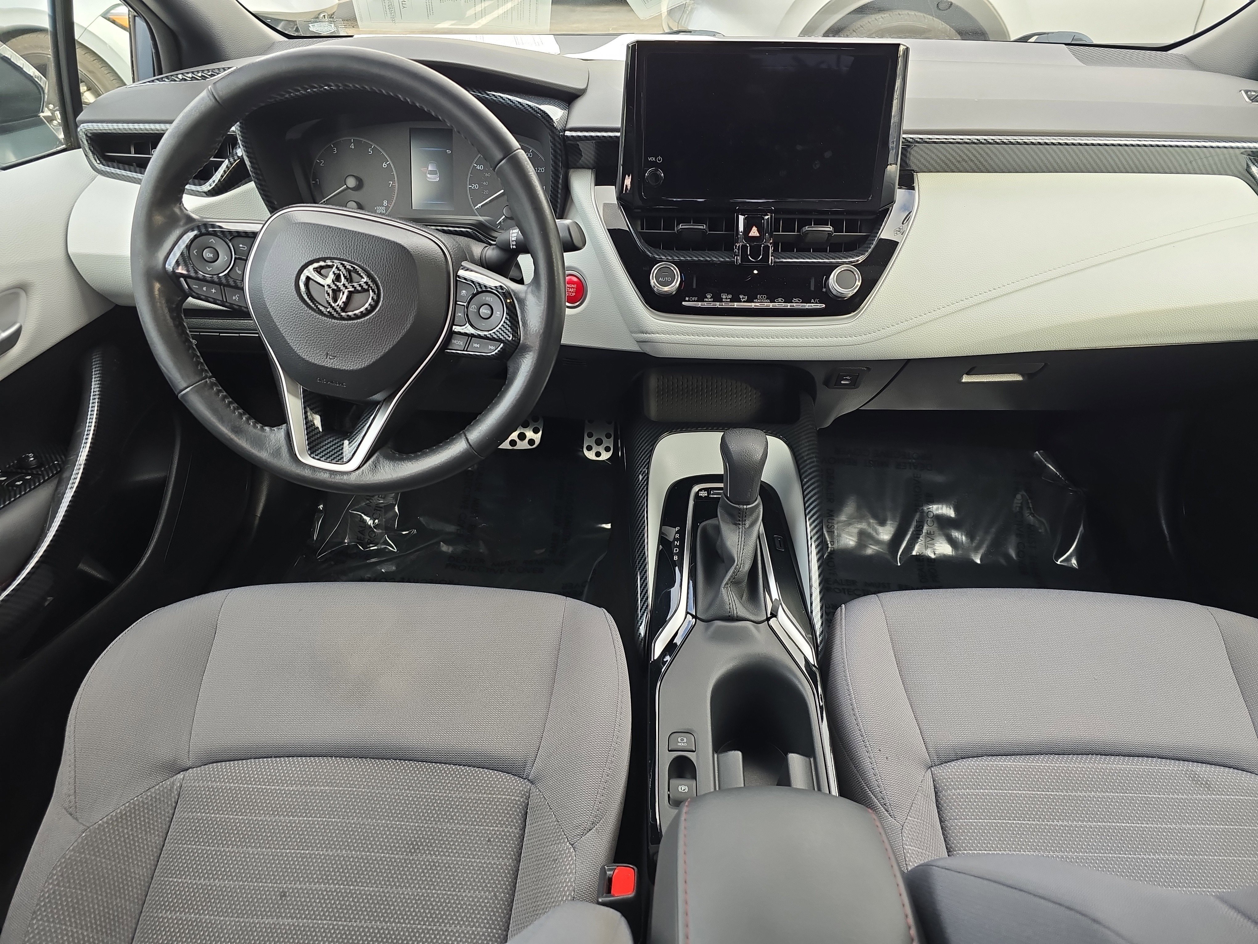 Used 2023 Toyota Corolla SE image 15