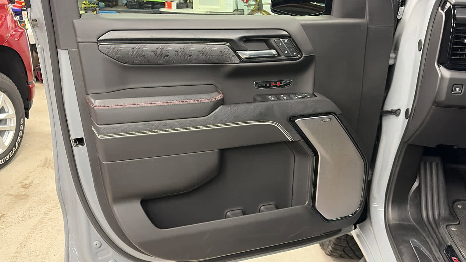 Used 2024 GMC Sierra 1500 AT4X AWD/4WD image 5