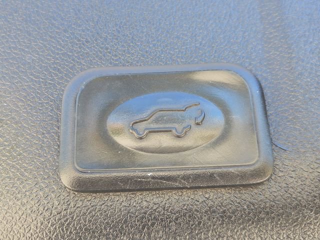 Used 2016 GMC Acadia Denali image 6