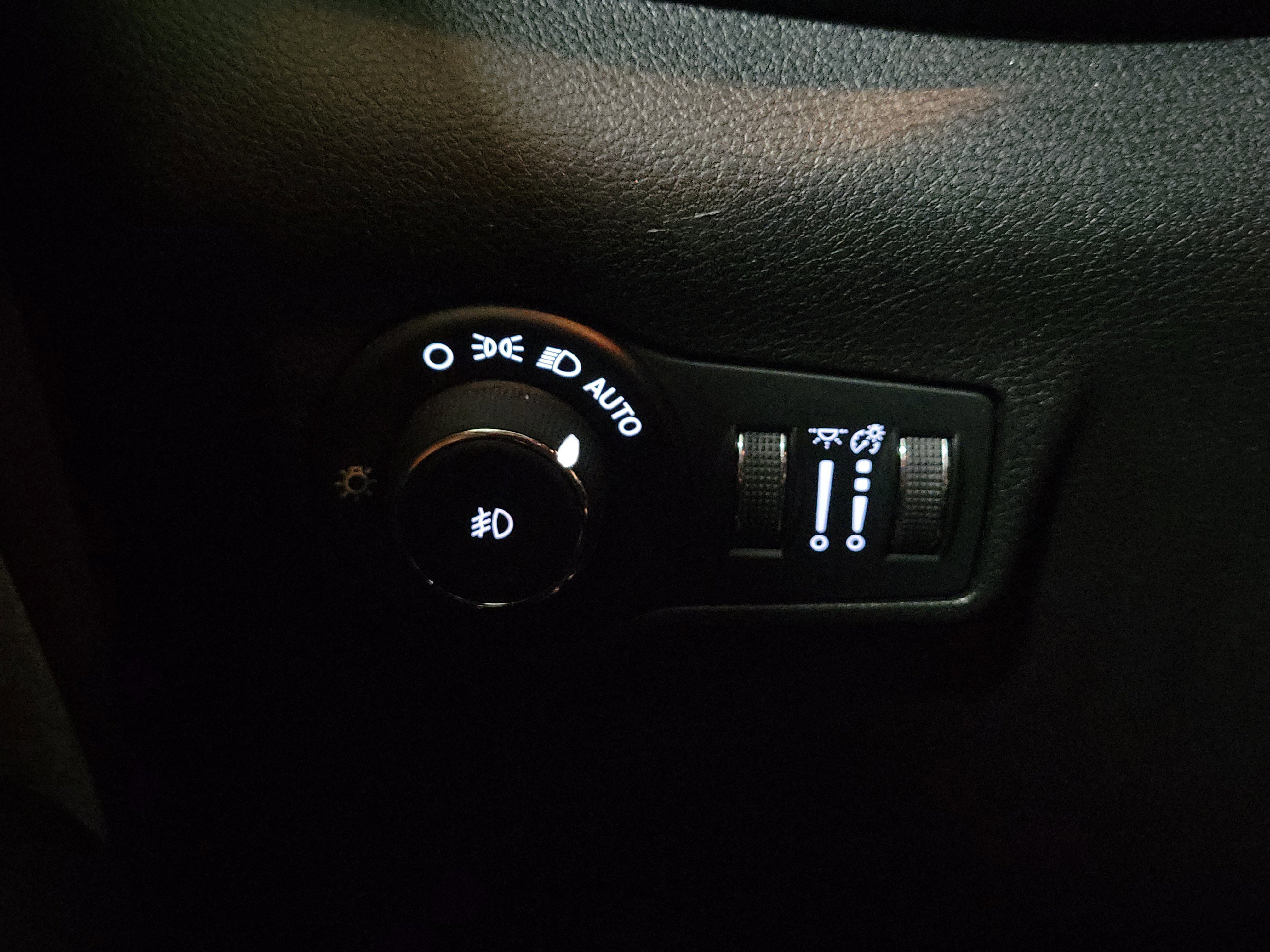 Used 2024 Jeep Compass Latitude AWD/4WD image 19
