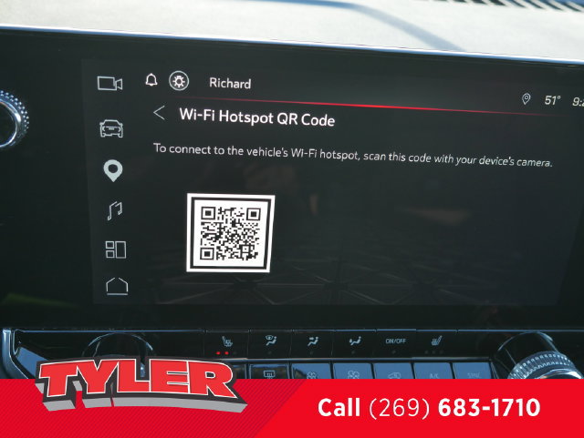 Used 2024 GMC Canyon Elevation w/ Elevation Premium Package AWD/4WD image 47