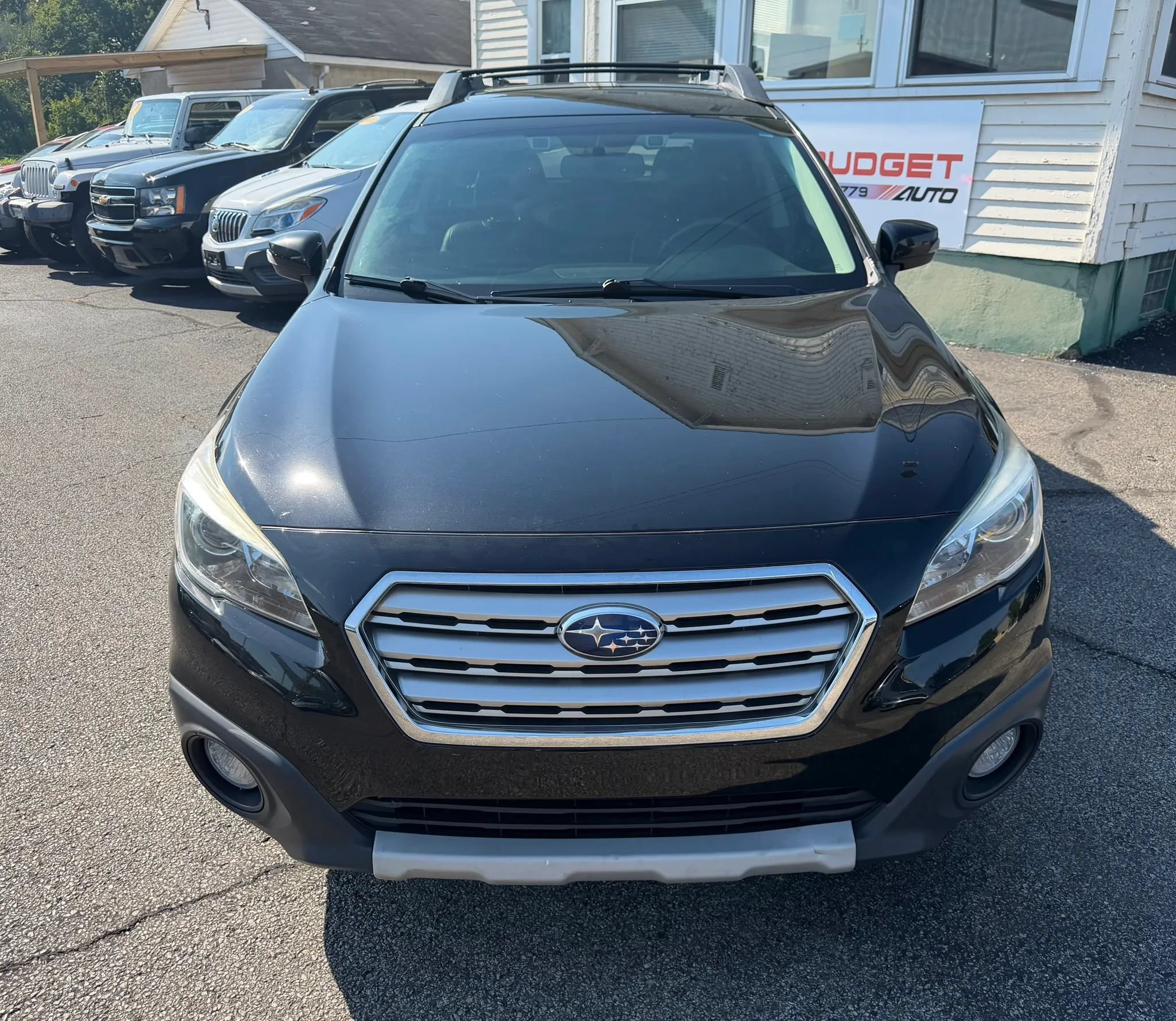 Used 2015 Subaru Outback 2.5i Limited AWD/4WD image 4