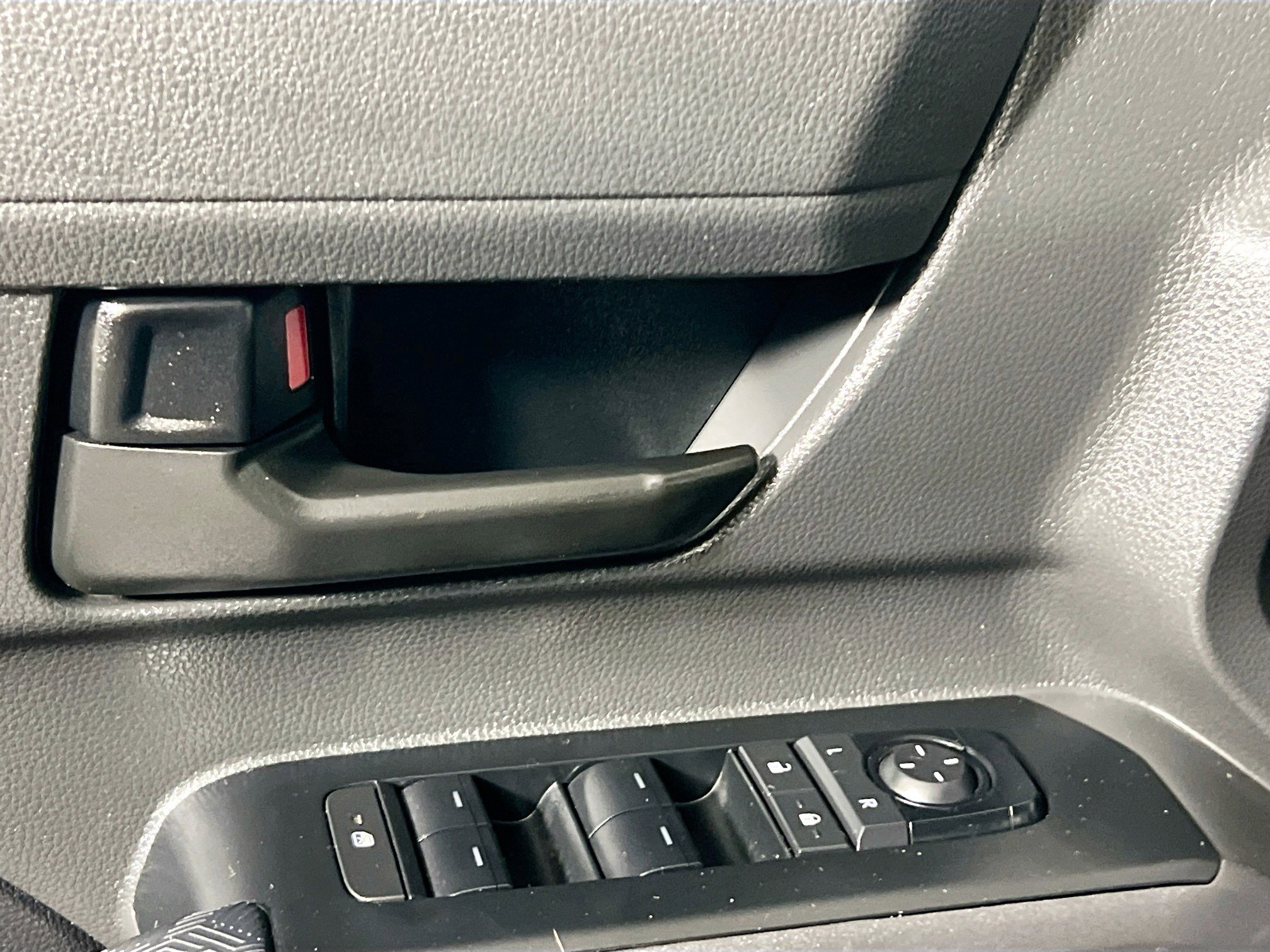 Used 2024 Toyota Tacoma SR5 RWD image 16