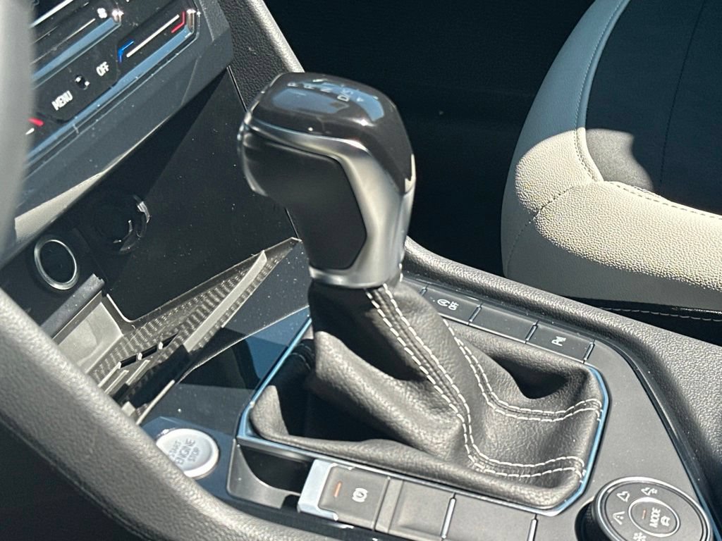 New 2026 Volkswagen Taos SE AWD/4WD image 25