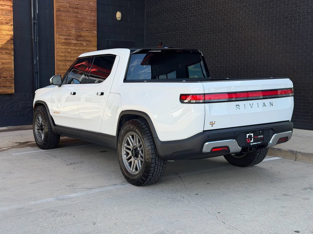 Used 2022 Rivian R1T Adventure AWD/4WD image 14
