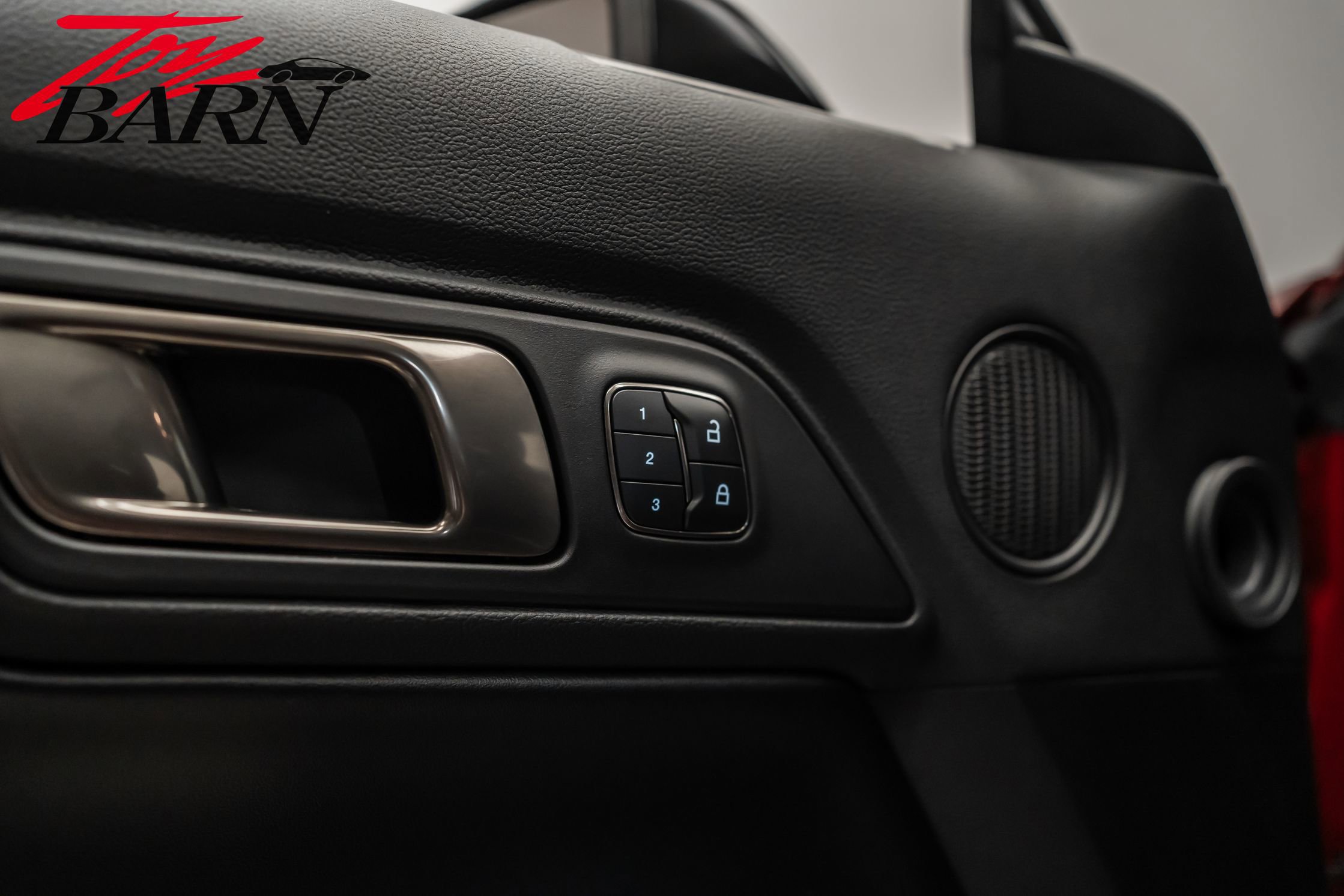 Used 2021 Ford Mustang Shelby GT500 w/ Technology Package image 23