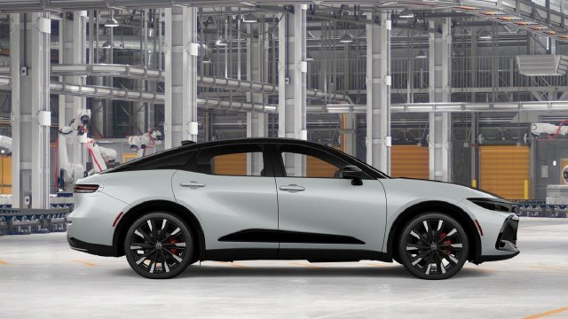 New 2027 Toyota Crown Platinum AWD/4WD image 13