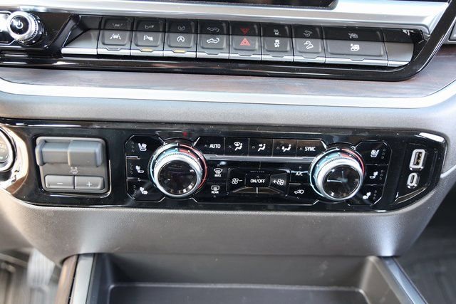 New 2026 GMC Sierra 1500 SLT image 21