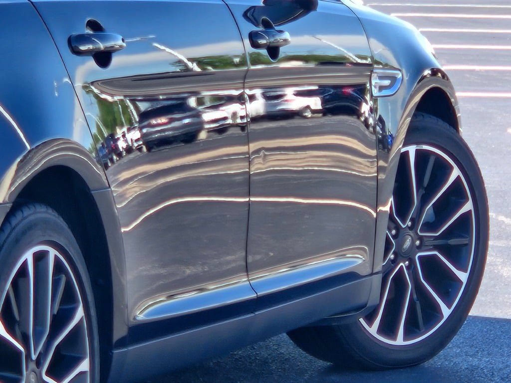 Used 2019 Ford Taurus Limited AWD/4WD image 13