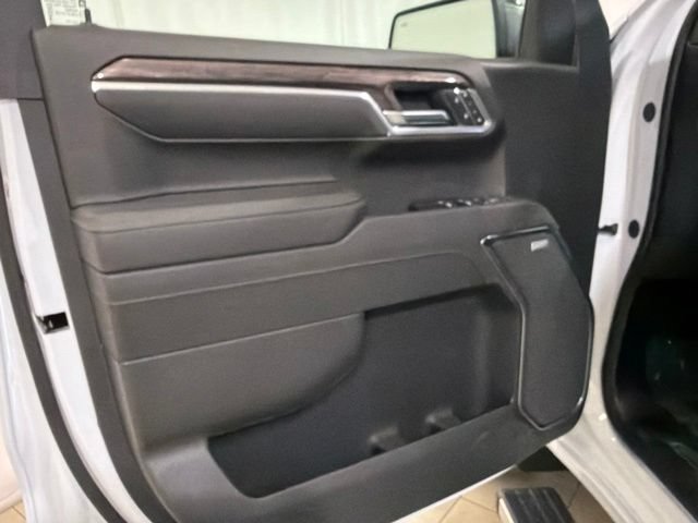 New 2026 Chevrolet Silverado 1500 LTZ w/ Technology Package AWD/4WD image 10