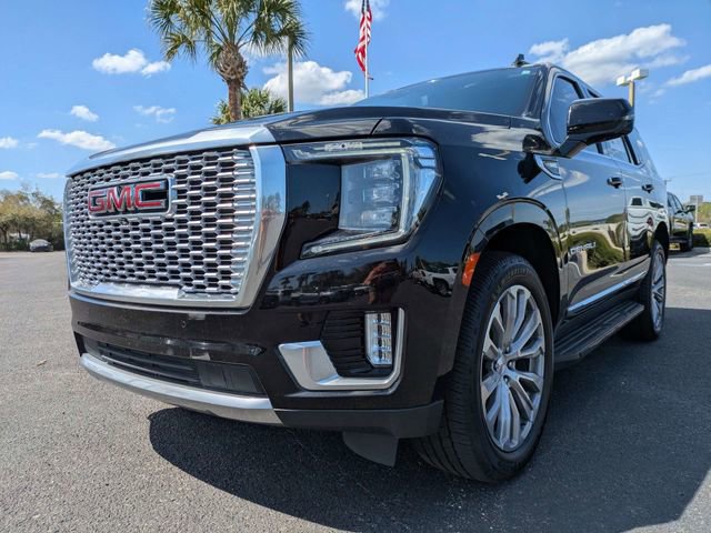Used 2021 GMC Yukon Denali AWD/4WD image 9