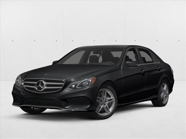 Used 2014 Mercedes-Benz E 350 4MATIC Sedan image 1