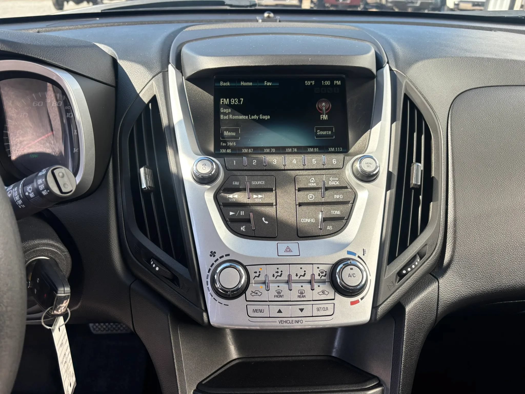 Used 2016 Chevrolet Equinox LS FWD image 23
