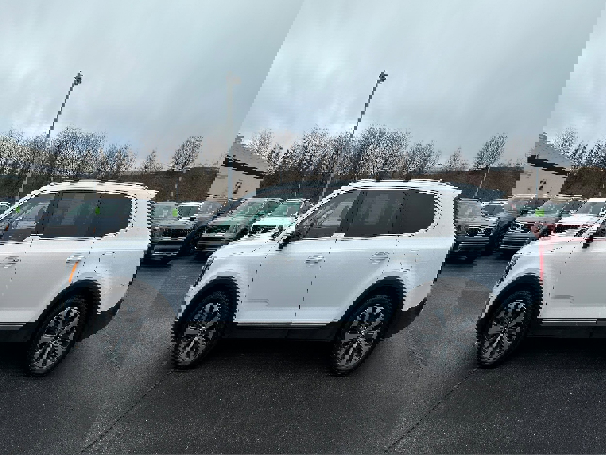 Used 2022 Kia Telluride S image 8