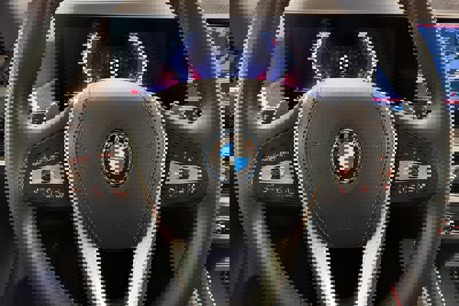 Used 2024 BMW X5 xDrive50e w/ Parking Assistance Package image 24