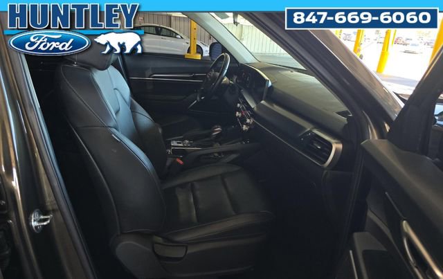 Used 2024 Kia Telluride S w/ S Sunroof Package image 7