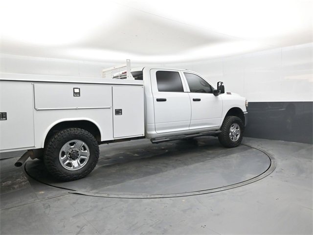 Used 2024 RAM 3500 Tradesman w/ Chrome Appearance Group image 3