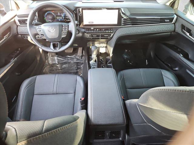 Certified 2026 Toyota Camry XLE FWD image 22