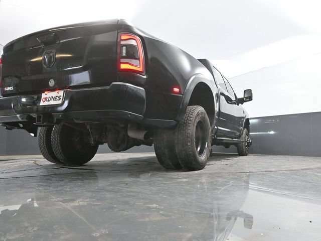Used 2024 RAM 3500 Limited w/ Night Edition AWD/4WD image 46