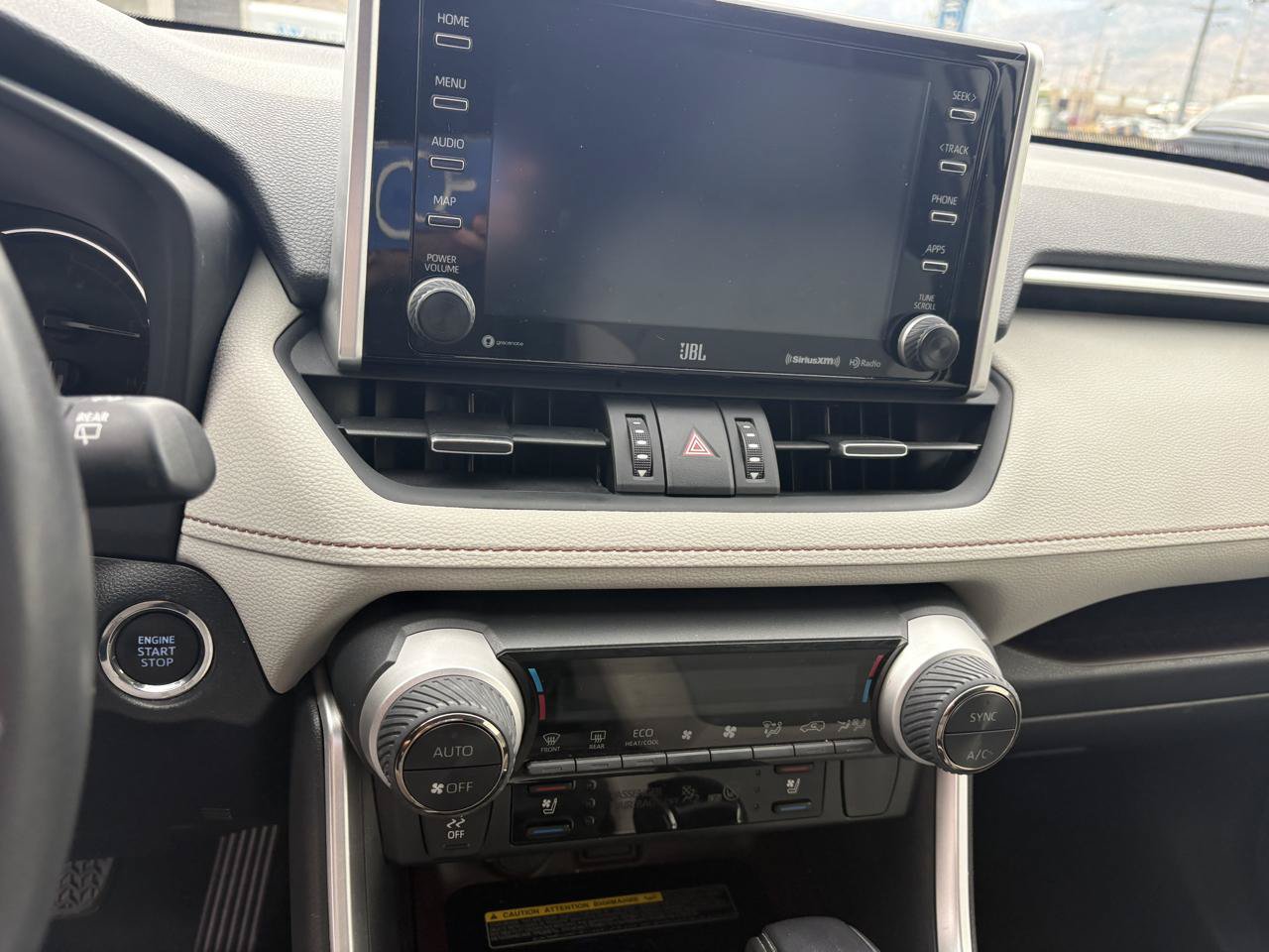 Used 2021 Toyota RAV4 Limited AWD/4WD image 13