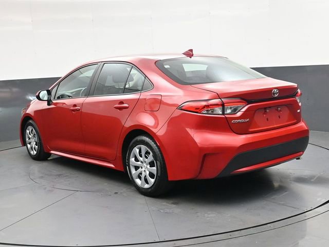 Used 2021 Toyota Corolla LE FWD image 5