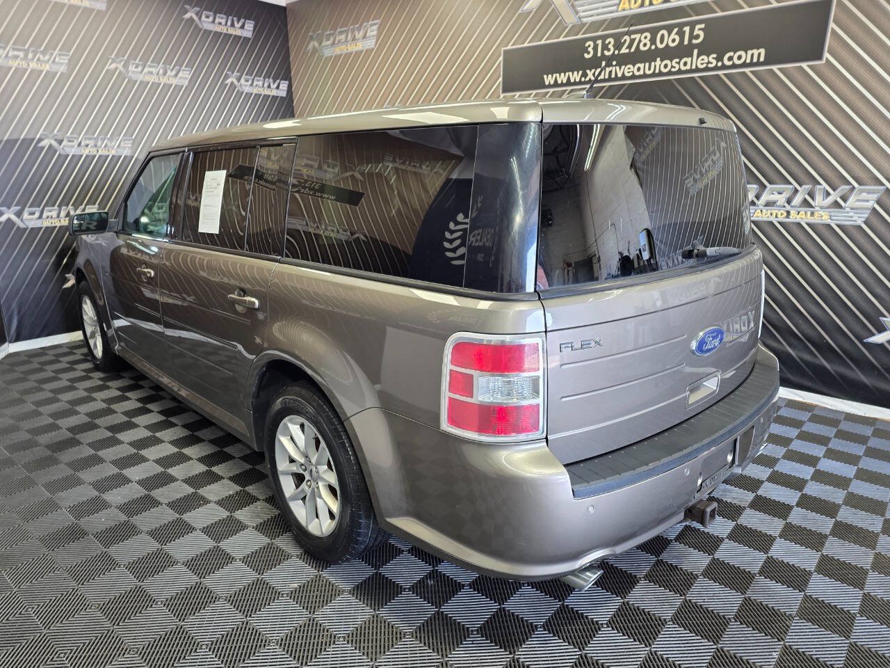 Used 2014 Ford Flex SE FWD image 10