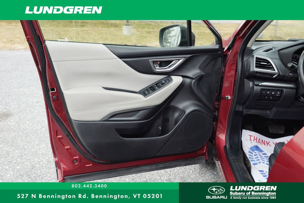 Used 2023 Subaru Forester Premium AWD/4WD image 10