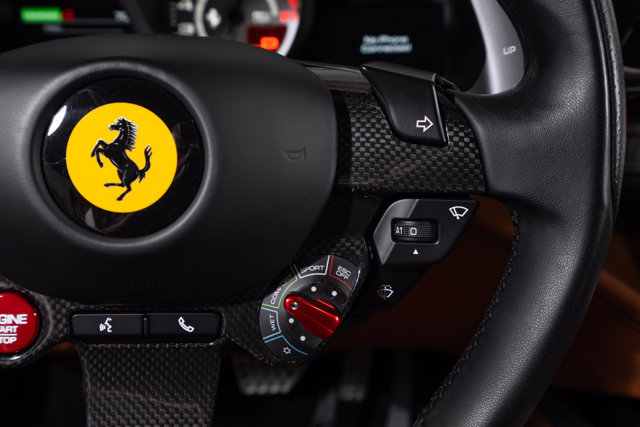 Used 2018 Ferrari GTC4Lusso AWD/4WD image 43