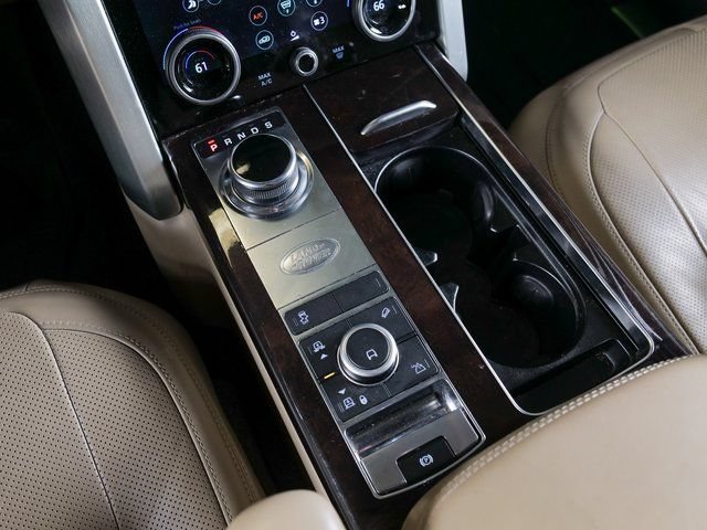 Used 2020 Land Rover Range Rover HSE AWD/4WD image 17