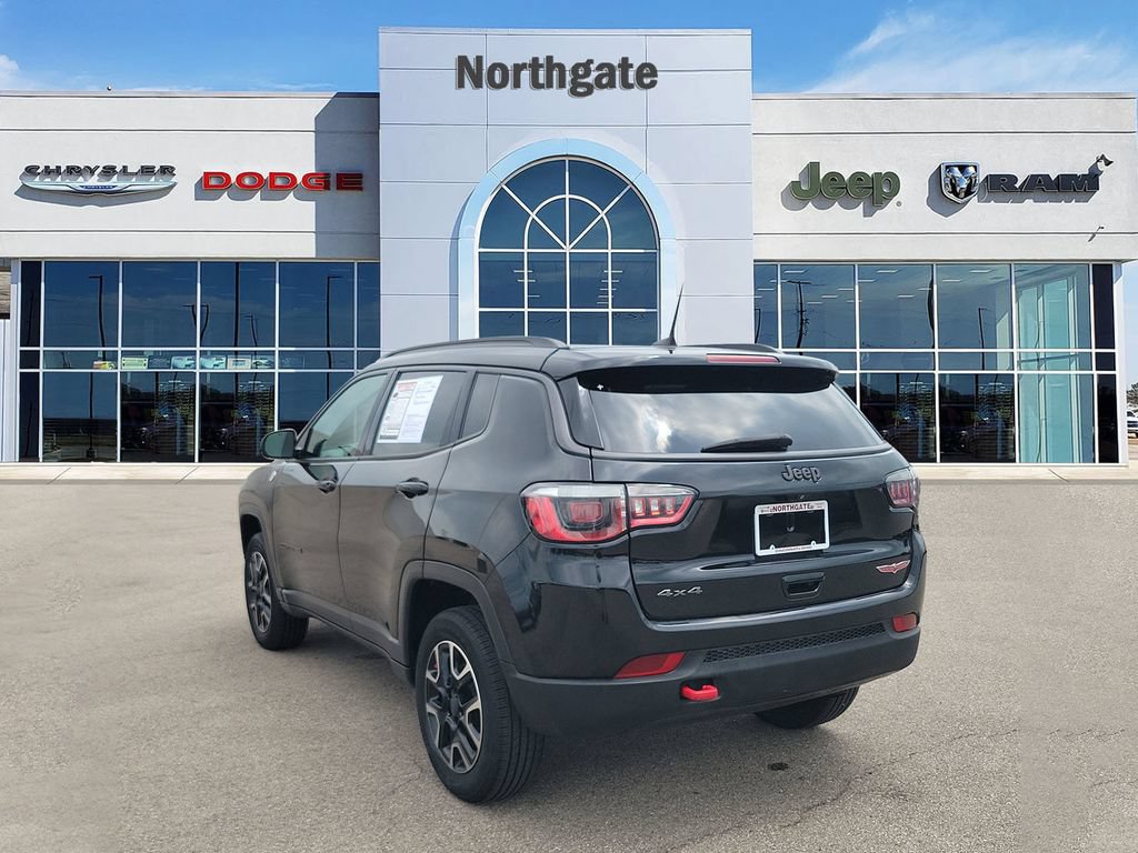 Used 2020 Jeep Compass Trailhawk AWD/4WD image 3